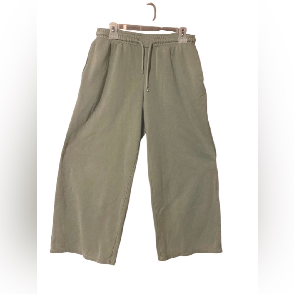 H&M Divided Wide Leg Warm Up Pants Women’s Medium Green Drawstring Lounge Casual
